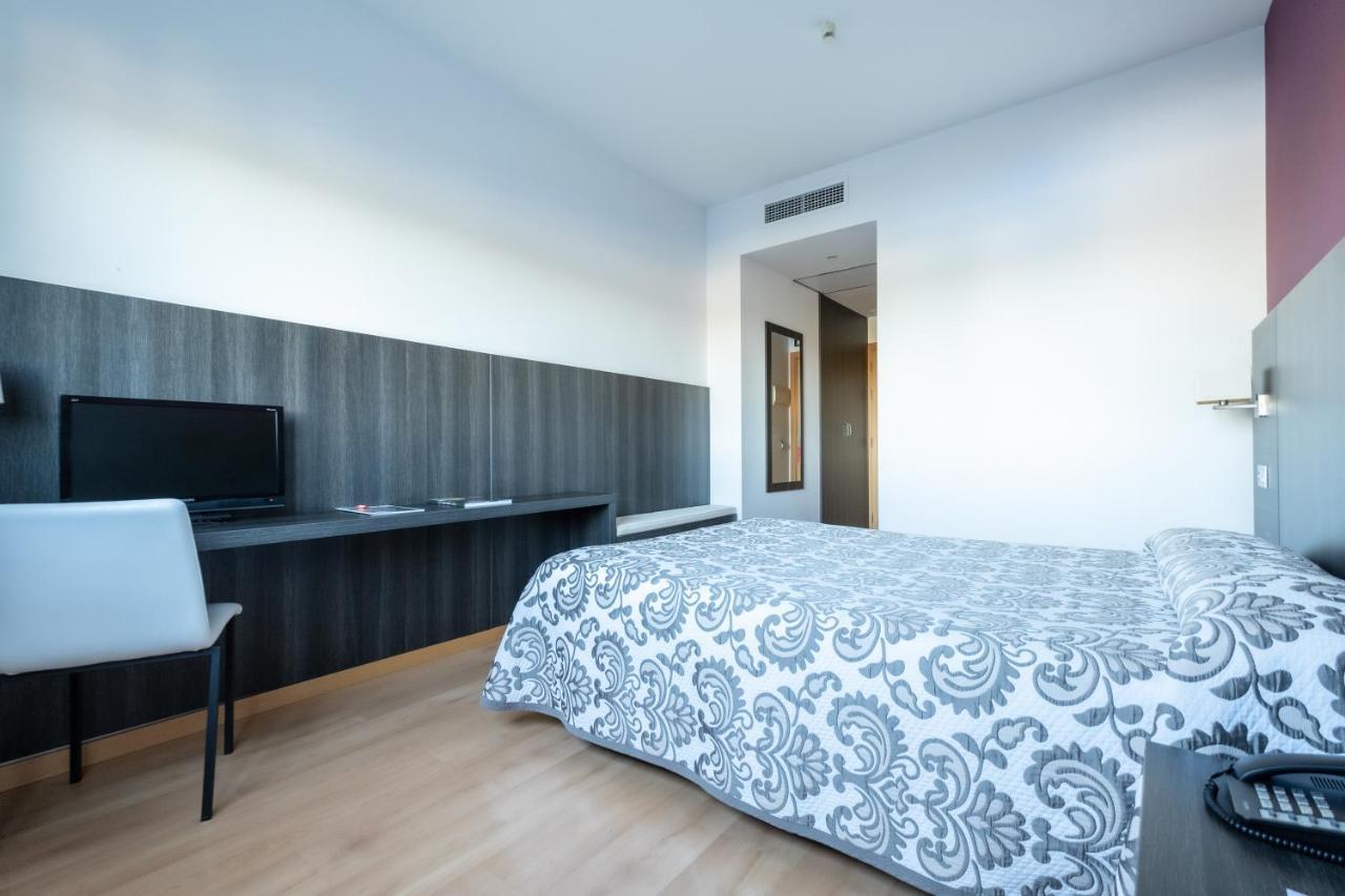 Hotel Abades Via Norte Miranda de Ebro Extérieur photo